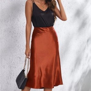 Rust brown SHEIN BAE Zipper Side Solid Satin Skirt